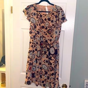 Loft Dress - Petite Large -  Flutter Sleeve, Floral design